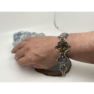 Sterling Silver 925 Unbranded Multistone Flower Linked Toggle Closure Bracelet